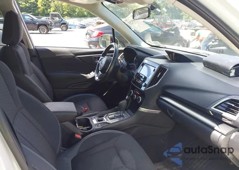 2019 Subaru Forester Premium из США, поврежденный, VIN JF2SKAGC1KH591888